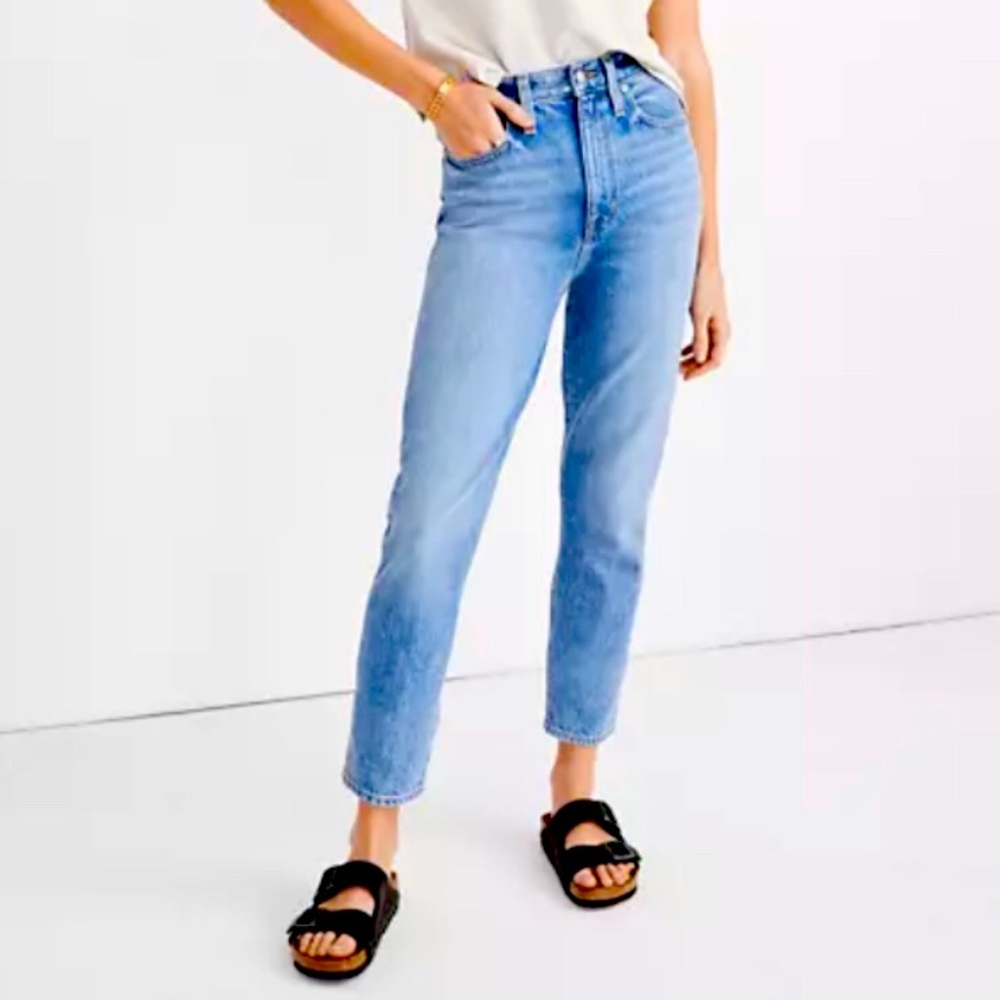 Madewell Mom Jeans in Melva Wash Size 27